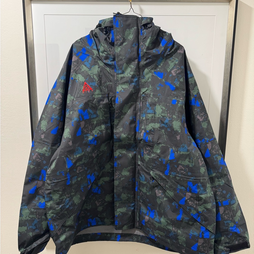 Nike ACG Camouflage Jacket with Blue and Red Accents CI0427-416 Size XXL